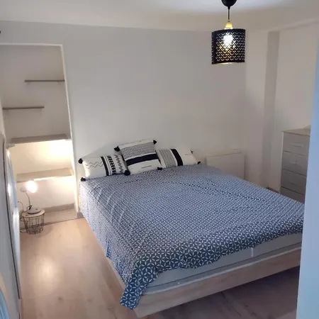Apartman Duplex T4, Canal, In Town Carcassone