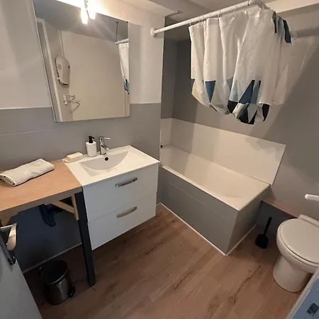 Duplex T4, Canal, In Town Apartman Carcassone